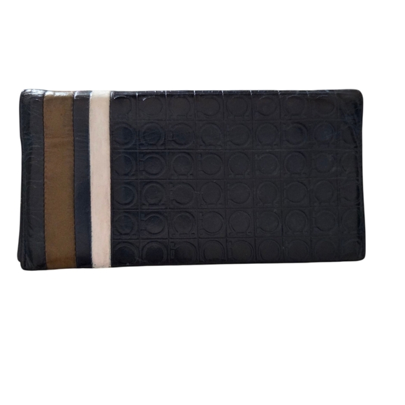 Salvatore Ferragamo Long Wallet Leather Italy Gancini Unisex($524)(Fundraiser)